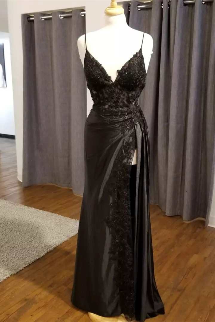 Black Floral Lace V-Neck Long Corset Prom Dress with Slit,Event Dresses Elegant outfit, Bachelorette Party